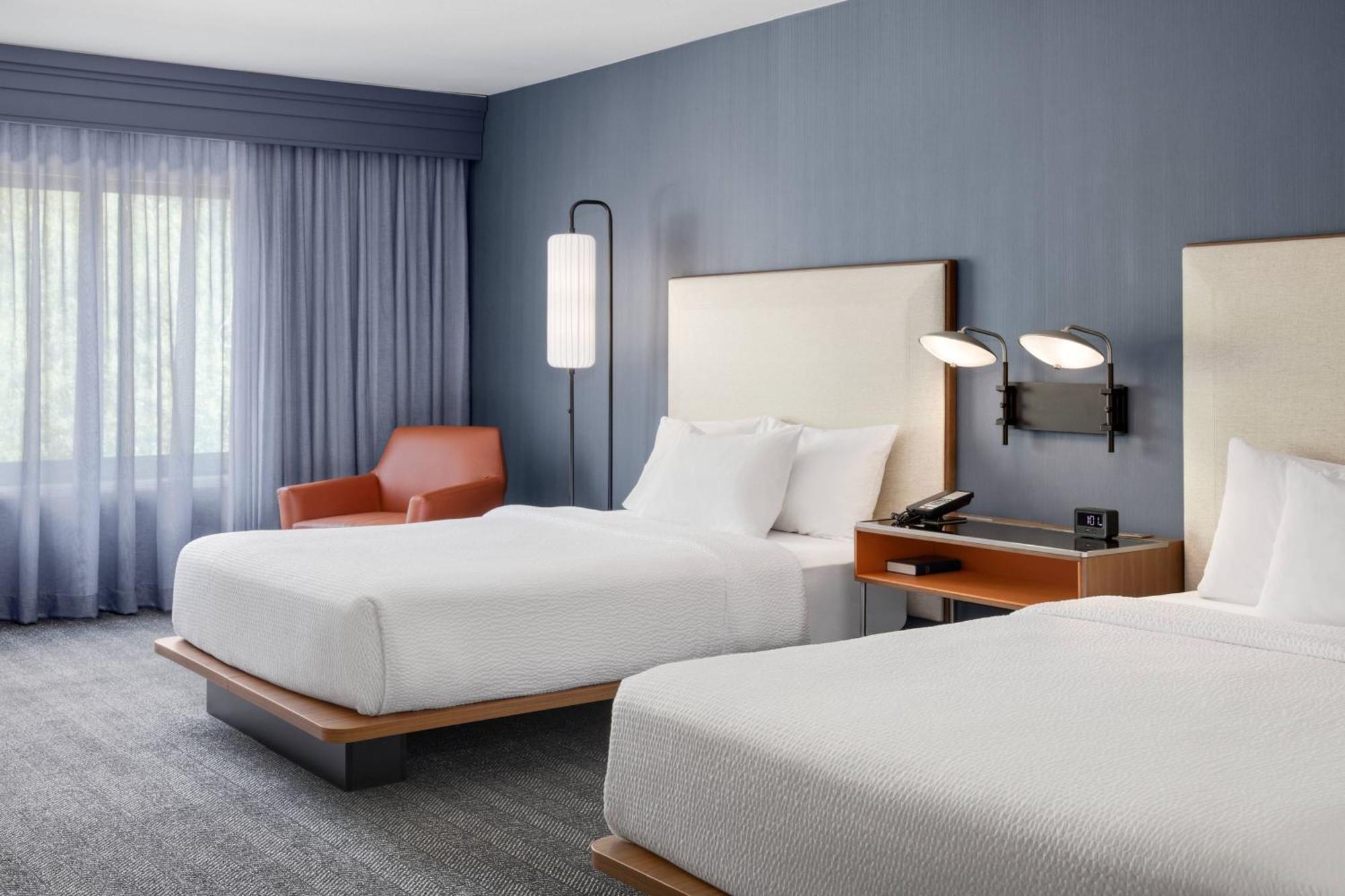 Courtyard Portland Airport Hotel South Portland Bagian luar foto