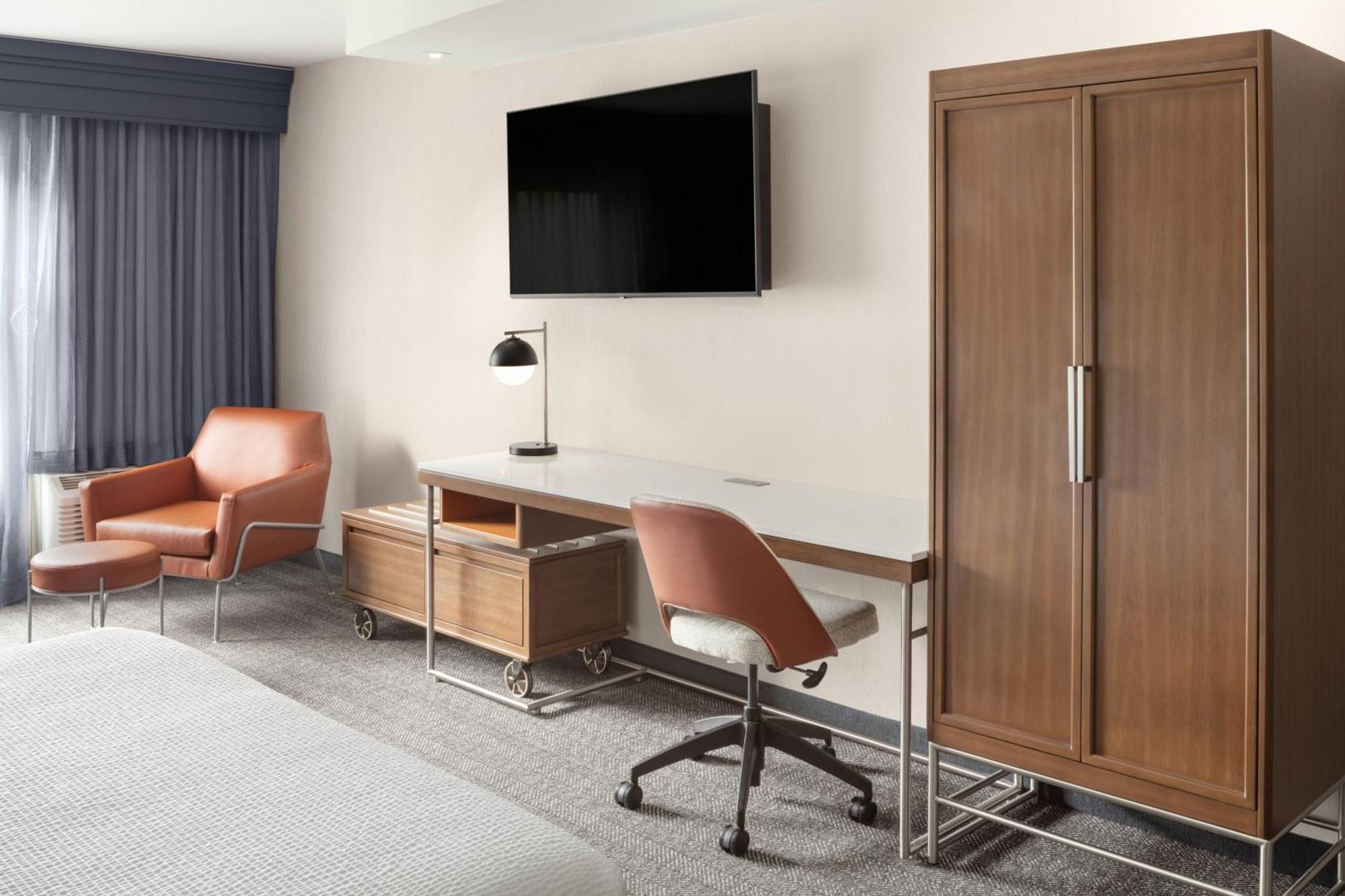 Courtyard Portland Airport Hotel South Portland Bagian luar foto